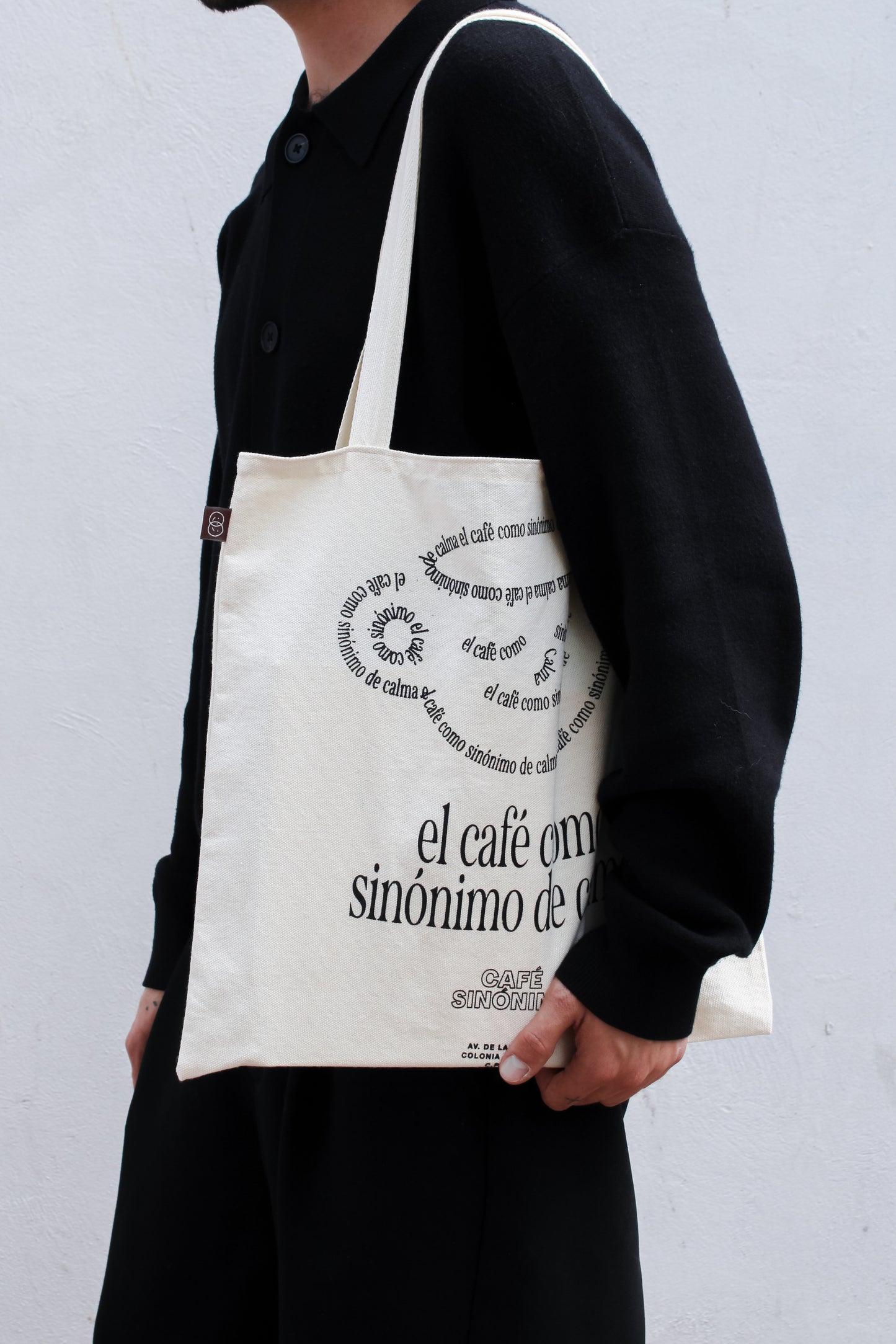 "Sinónimo de Calma" Tote Bag